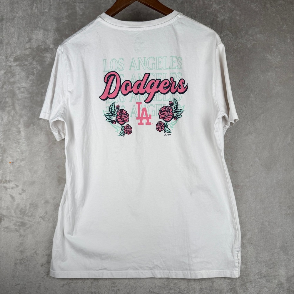 Majestic Los Angeles Dodgers Mens‎ Large White Pink Rose Floral Pocket T-Shirt